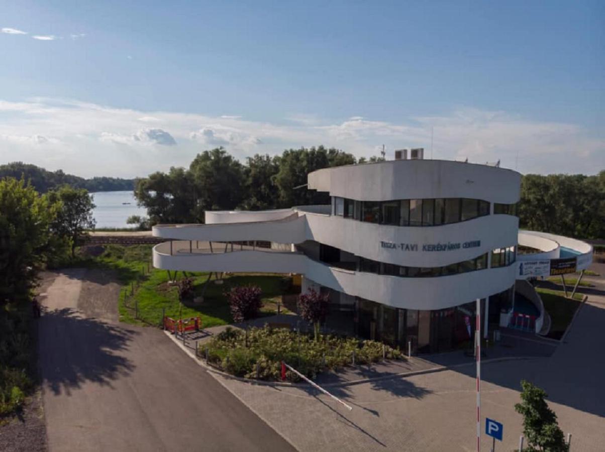 OpusTisza7 Apartman Tiszafüred Zewnętrze zdjęcie